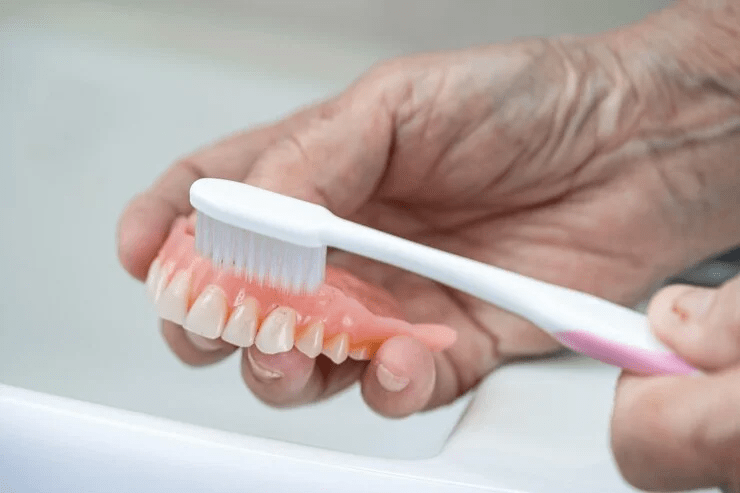 Same Day Denture Solutions in Dallas TX: Comfortable, Durable, and Affordable