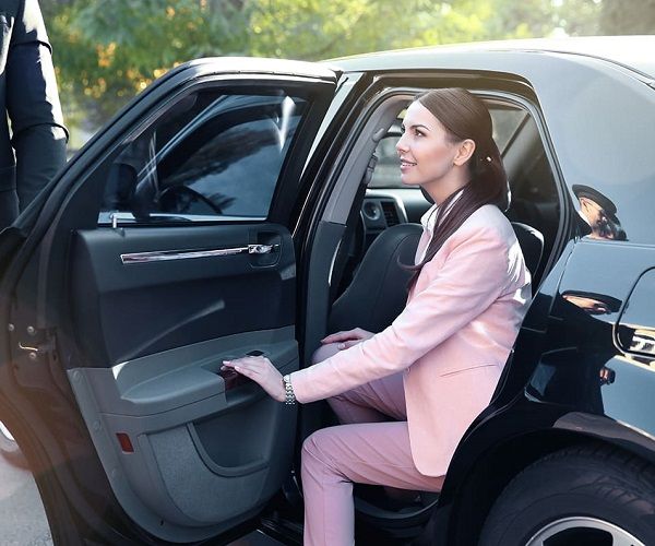 Corporate Chauffeur services | Bookroad