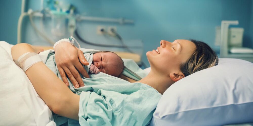How Pregnancy Changes Your Brain & Impacts Mental Health