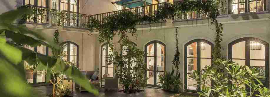 Lost Traveller villa Cover Image