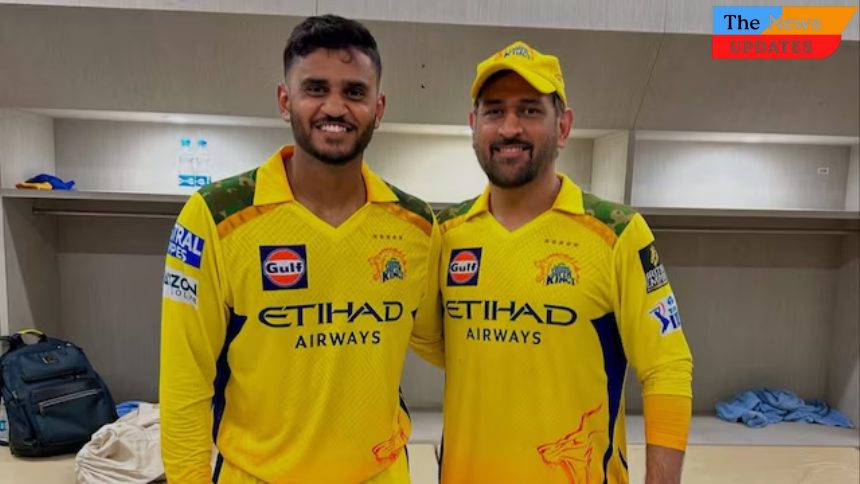 Urvil Patel Shares Special Moment with MS Dhoni & Father