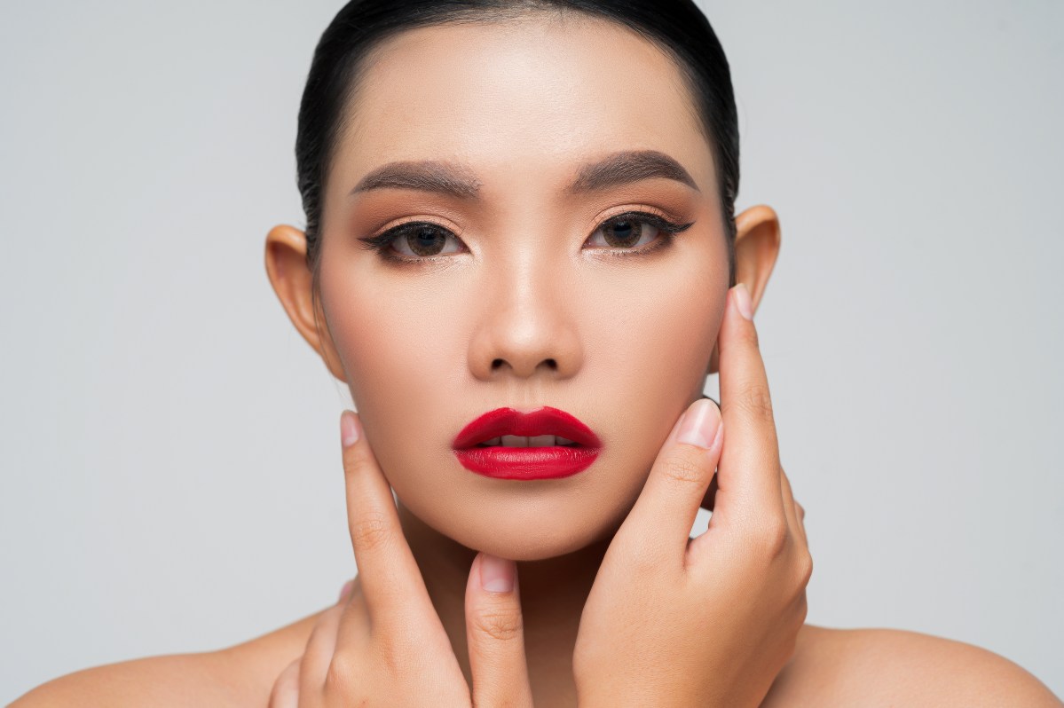 Fuller Lips Without Filler: The Lip Blush Technique Transforming Smiles in LA