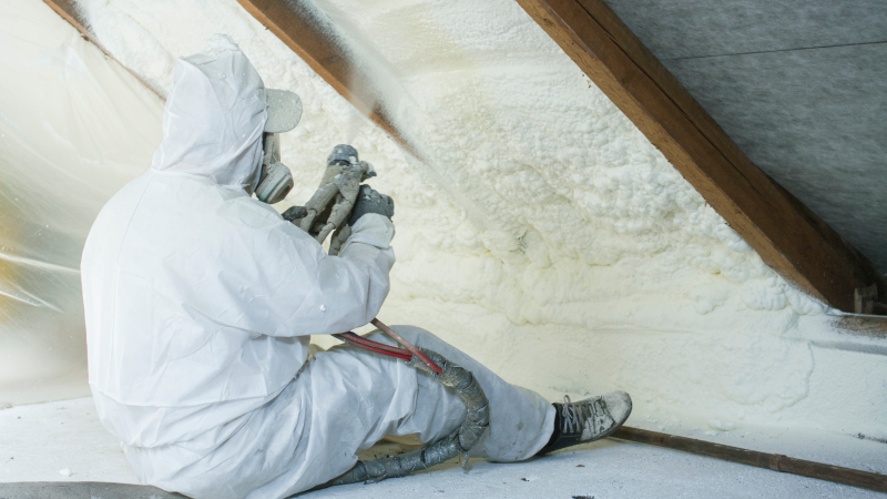 Residential Spray Foam Insulation Contractors in Des Moines