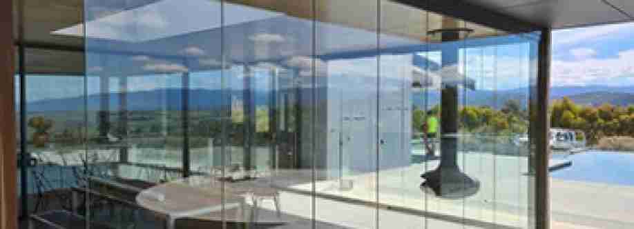 Clearly Frameless Cover Image