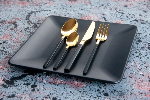 Specially Designed Cooking Utensils for Easy Tasting & Flavoring