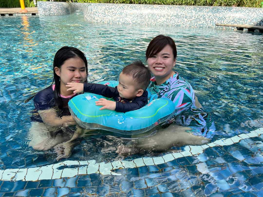 Gentle Fun Infant Swim Classes | Newborn Infant Swim Lessons
