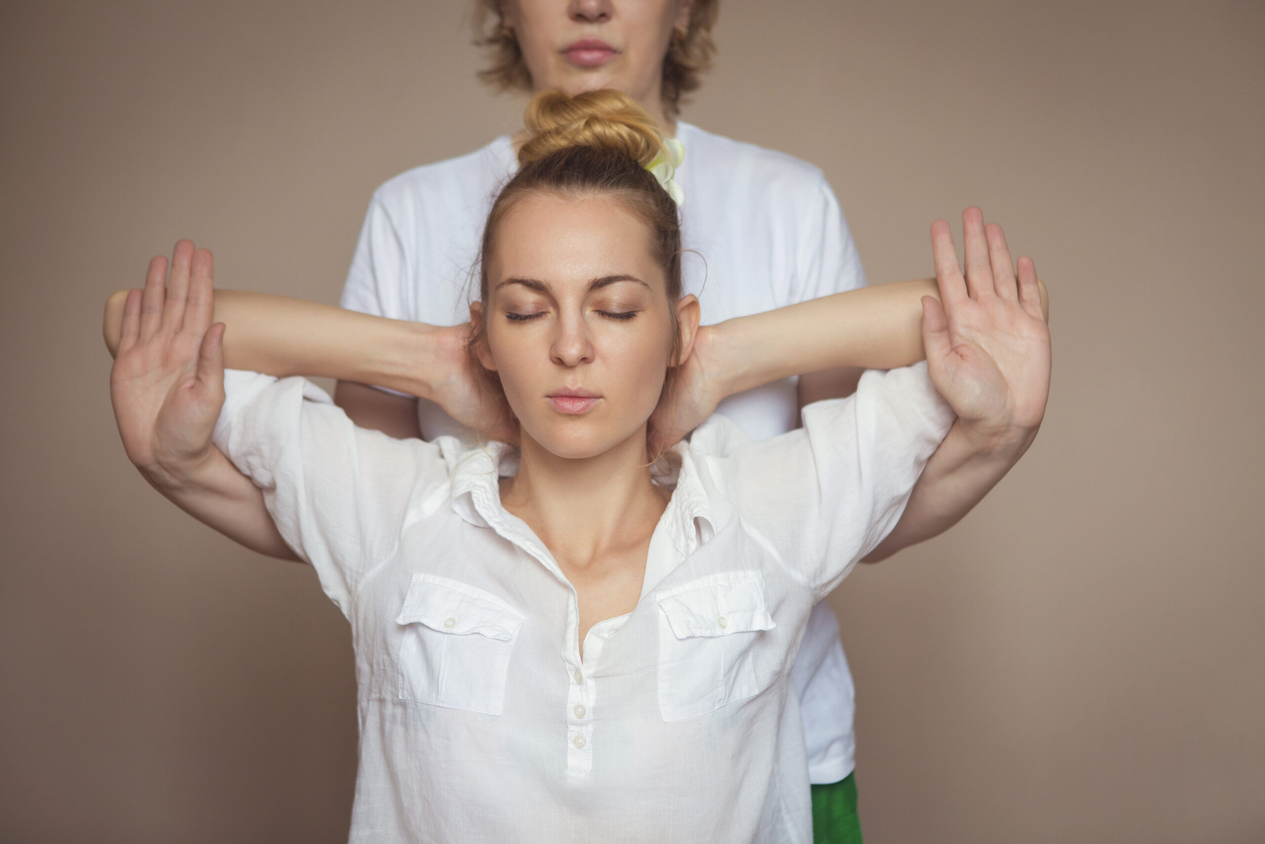 Chiropractic Session: Your Gateway to Pain-Free Living