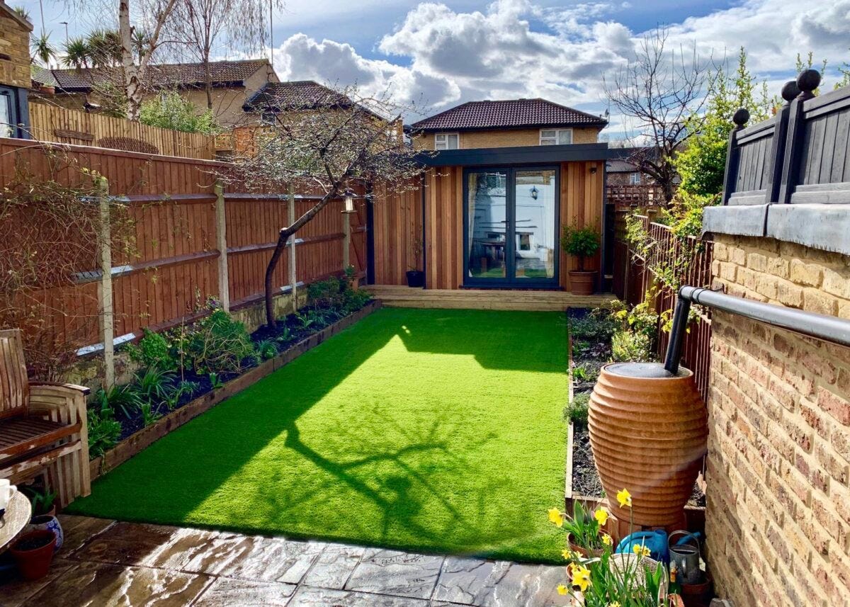 Top Artificial Grass Installation by Easigrass Dublin | by Easigrass Dublin | Aug, 2025 | Medium