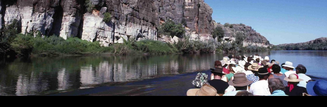 Paradise Yakari Cover Image