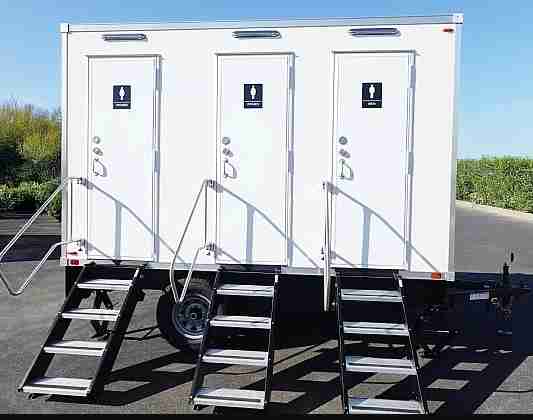 Premium restroom trailers for events Profile Picture