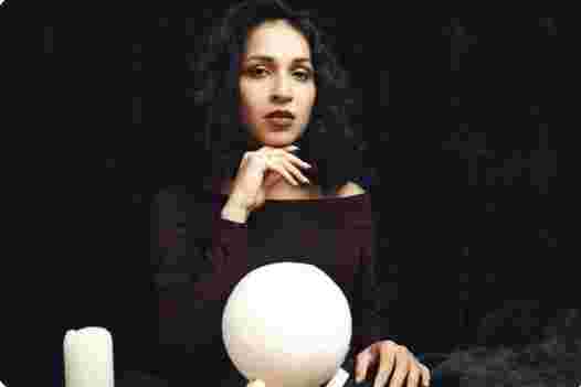 Unlocking the Unseen: Find Your Path with a Psychic in Denver | TCSN