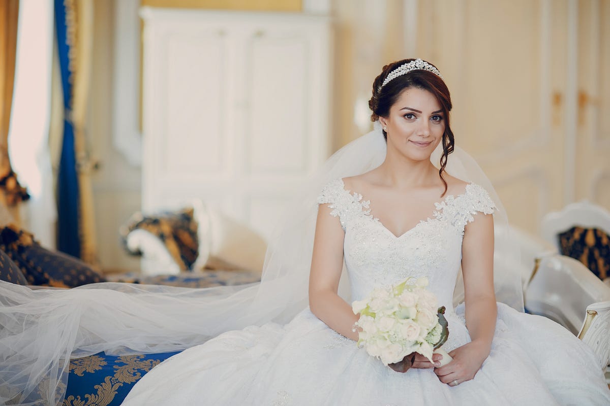 Say Yes in Style: Wedding Dress Finds in Pensacola | by Dare Bridal Boutique | Aug, 2025 | Medium