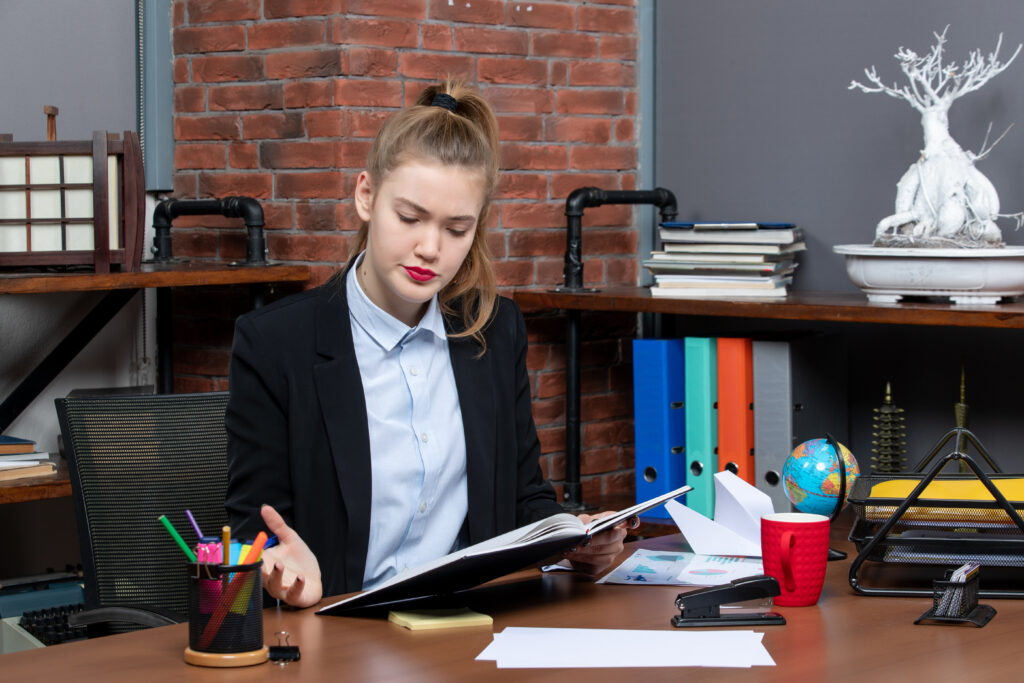 Top Tools & Supplies Every Notary Needs | Cyna Notary