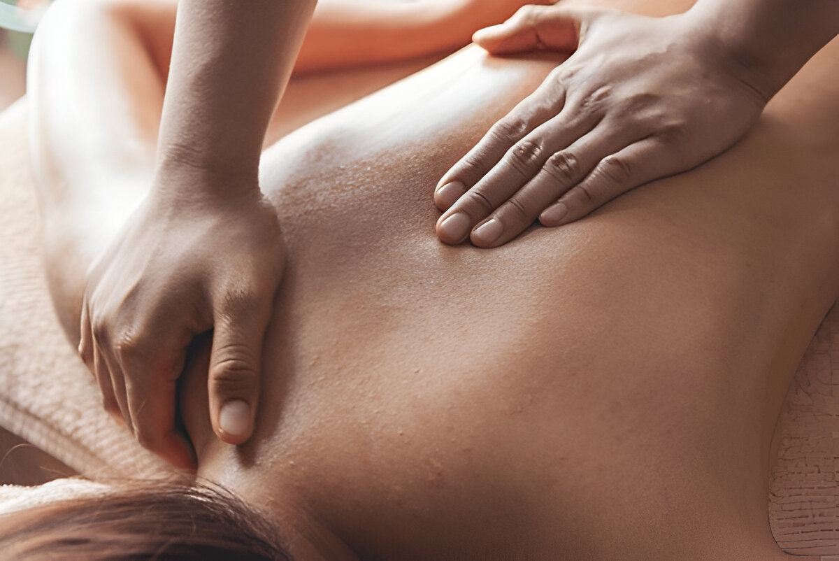 How a Miami Beach Massage Therapist Reduce Screen-Induced Migraines? – Writoka