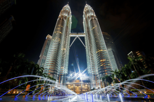 A Continent of Endless Discoveries: Explore with our Asia holiday package