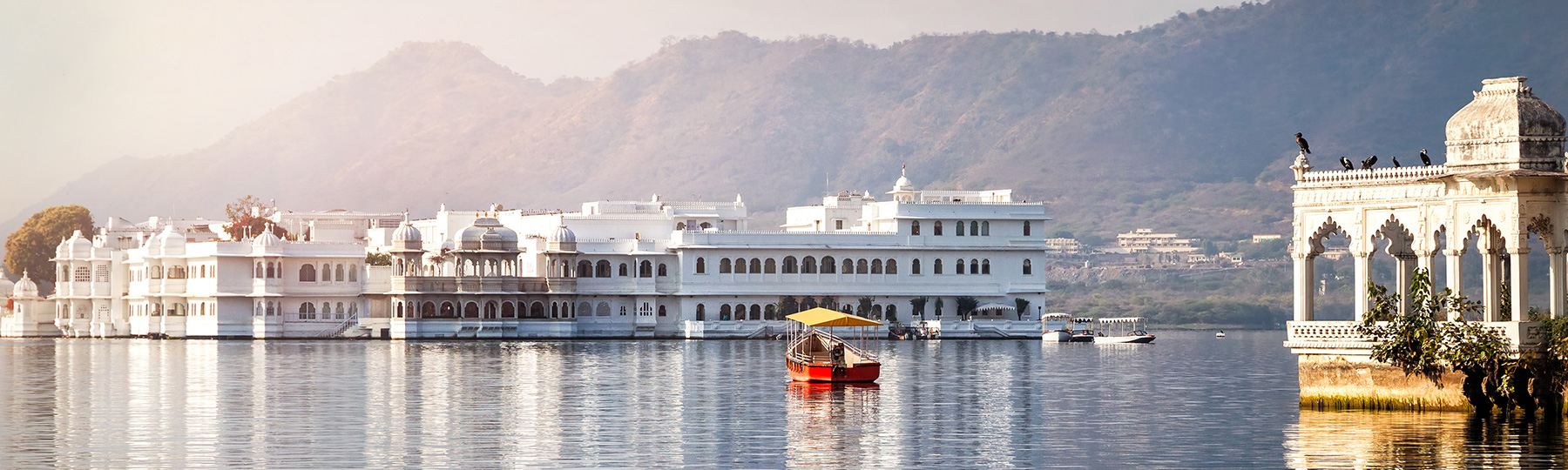 Luxury India Tour Packages | Luxury Vacations to India - GeTS Holidays