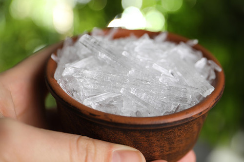 Buy Small Menthol Crystals Online | Shivanichemicals