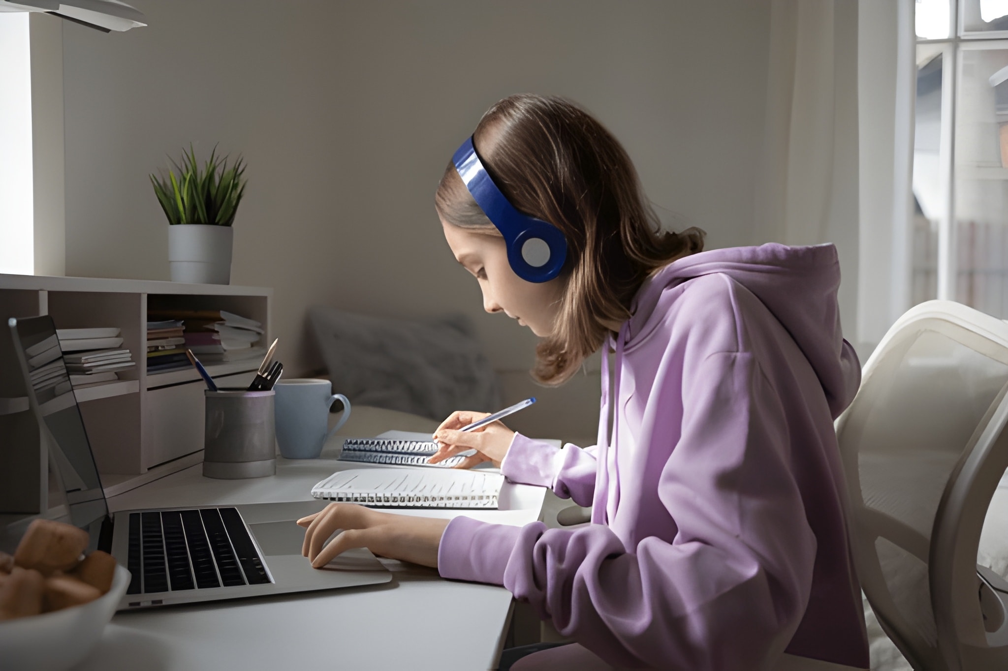 How a Tutor Helps Busy Families Manage Kids’ Homework Chaos? – Writoka