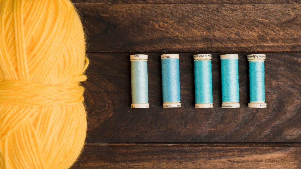 All About Three Thread Fabric: Features and Fashion Uses