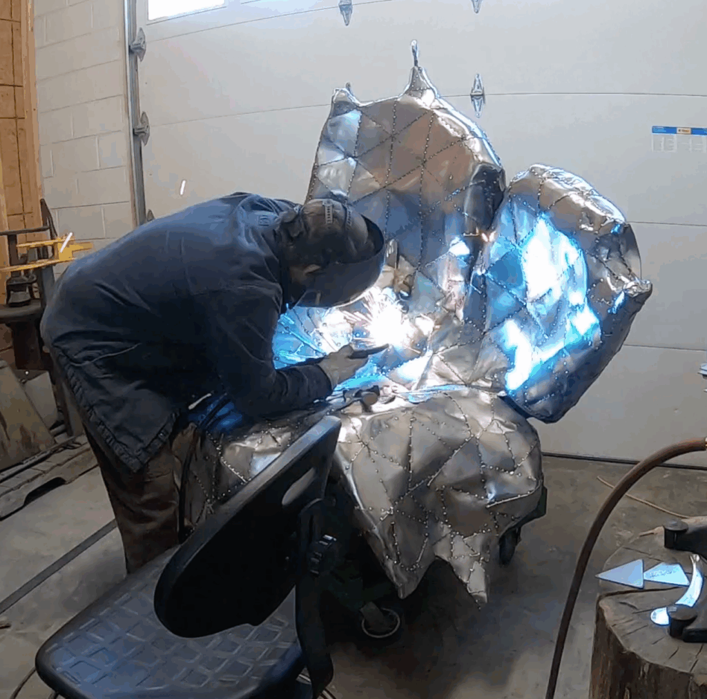 Custom Metal Sculptures | Commercial Metal Sculptures