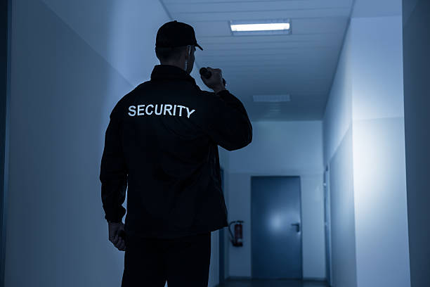 How to Choose the Best Security Guard Service for Construction Sites - Explores Everyday