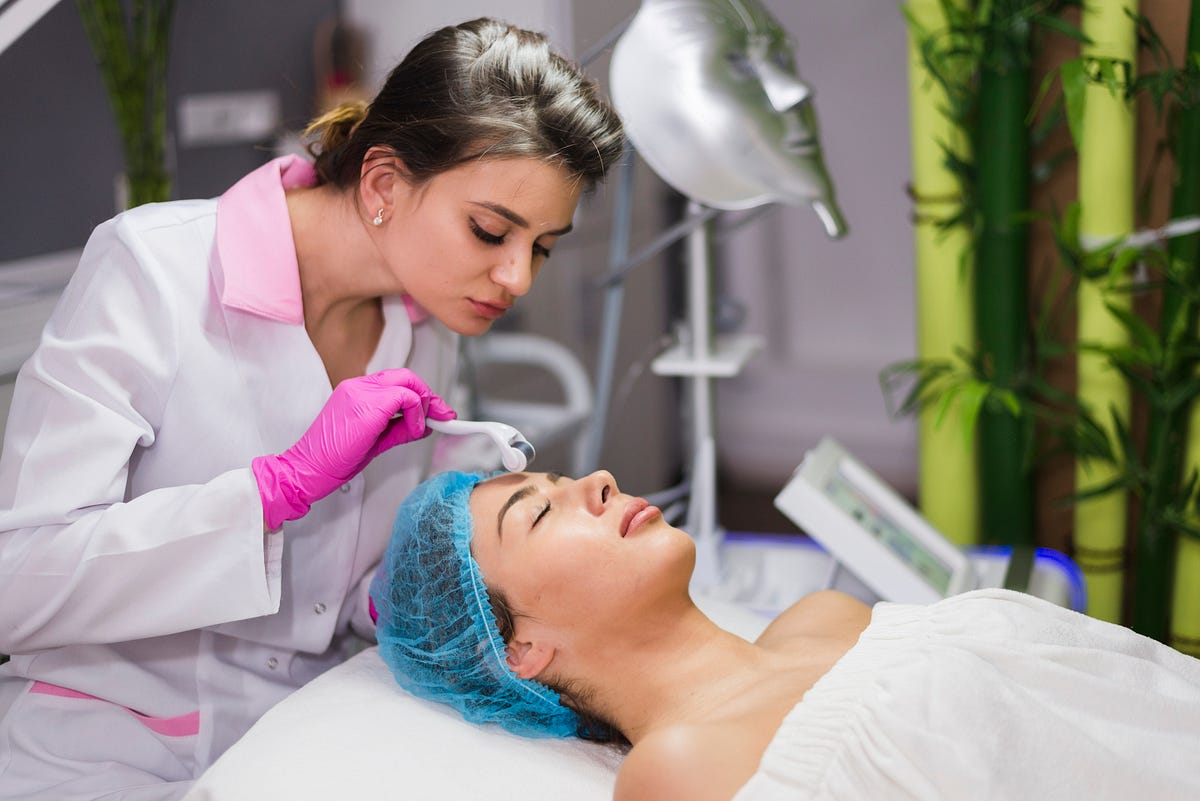 Discover the Benefits of Dermaplaning Facial Near Me | by BROWLUSH | Oct, 2025 | Medium