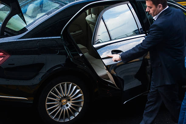 For What Occasions Are Limos Better—Work, Weddings, Celebrations, or Travel? - Automotive