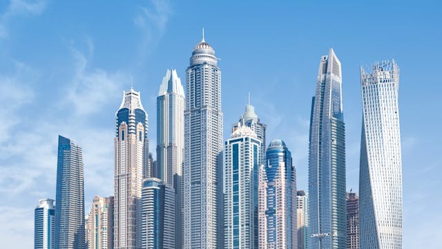 Office Solutions and Business Licenses in the UAE: From Rental Offices to RAKEZ Setup