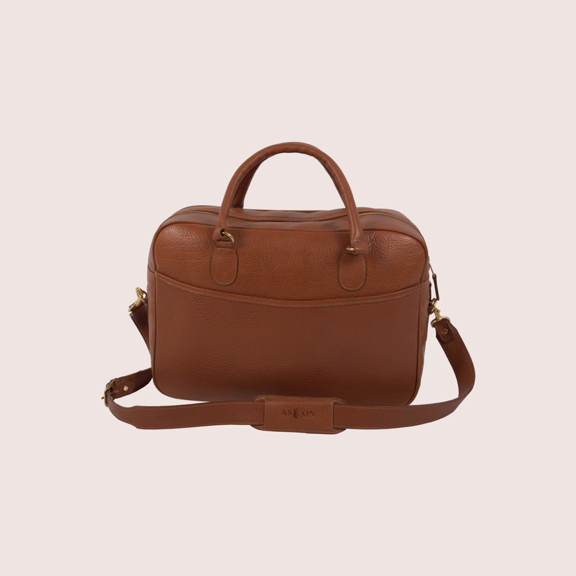 Why Should You Choose a Stylish Leather Travel Bag?