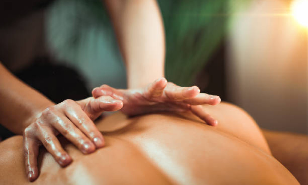 How Can a Massage Therapist Help Athletes Recover Faster and Smarter?