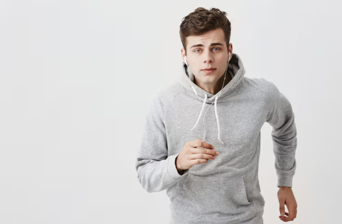 How to Choose the Perfect Winter Hoodies For Men For Workout?