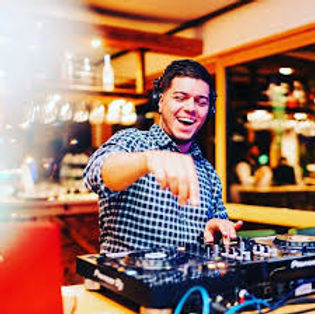 Insel Hochzeiten & City-Events: Wedding DJ Munich macht Ihre Feier unvergesslich