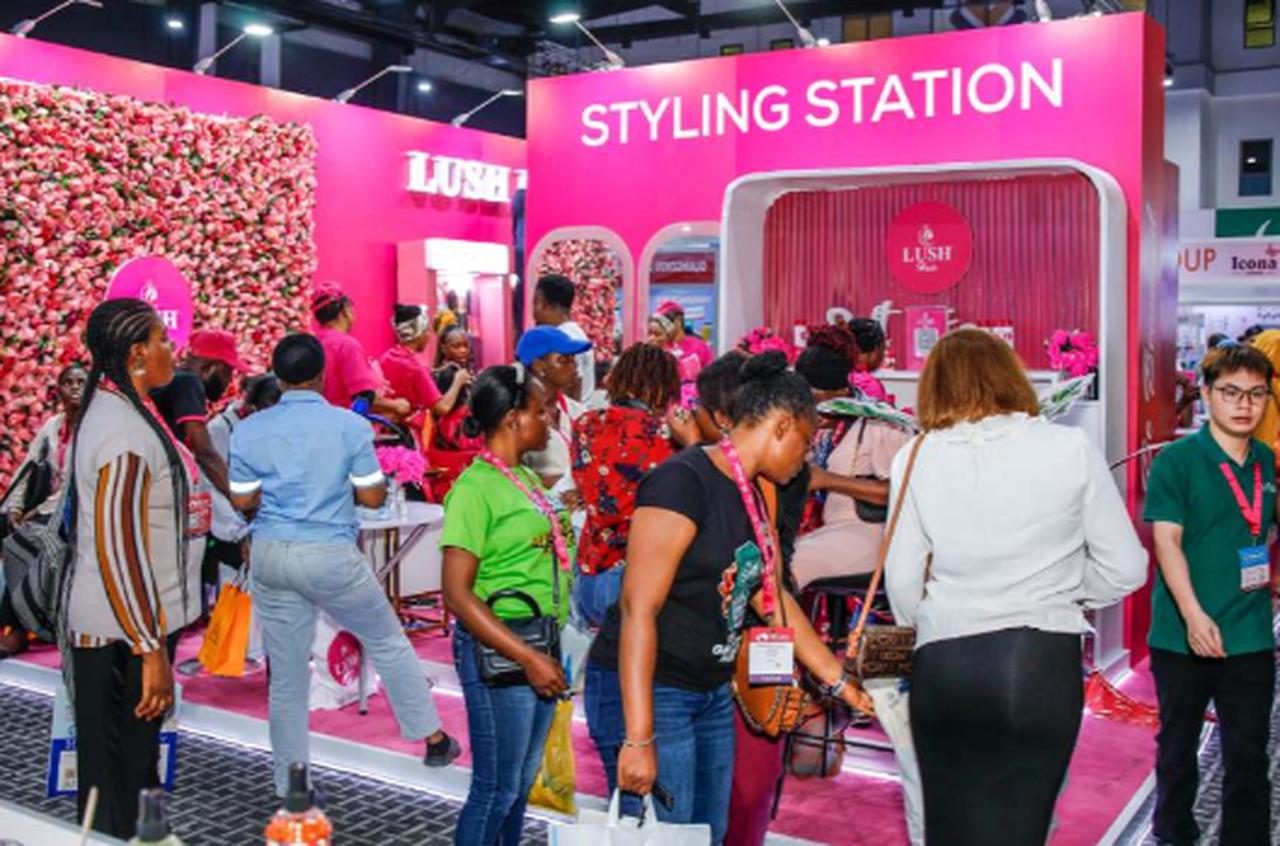 Nigerian Makeup: Culture, Craft, and the Modern Beauty Identity | Articles | Beauty West Africa | Gan Jing World - Technology for Humanity | Video & Movie Streaming