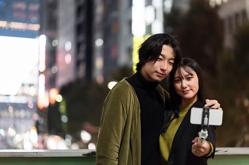 日本で愛を見つける：結婚相談所と出会い系サイト