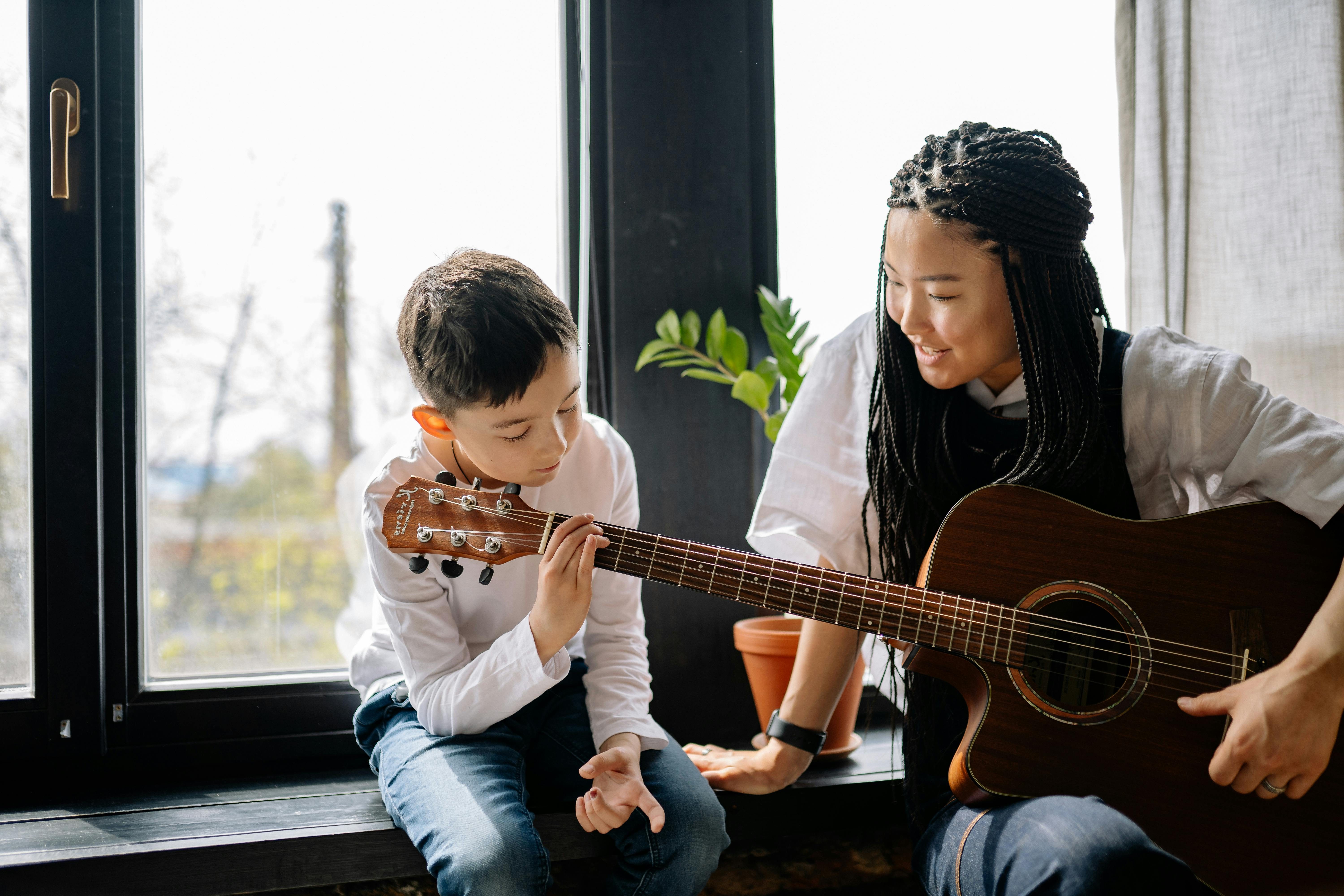 Best Guitar Lessons in St Albans – Kids & Adults Welcome