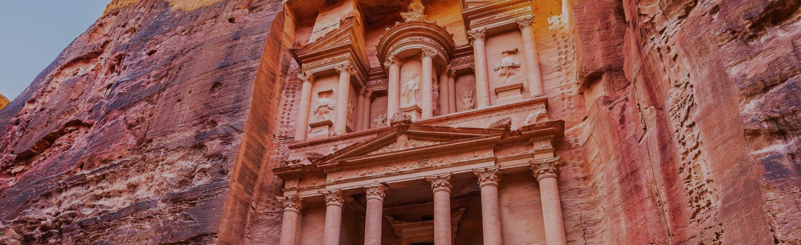 Discover the World with Sona Tours: Austria Travel Packages, Canada Tours & Europe Tours from London – Sona Tours