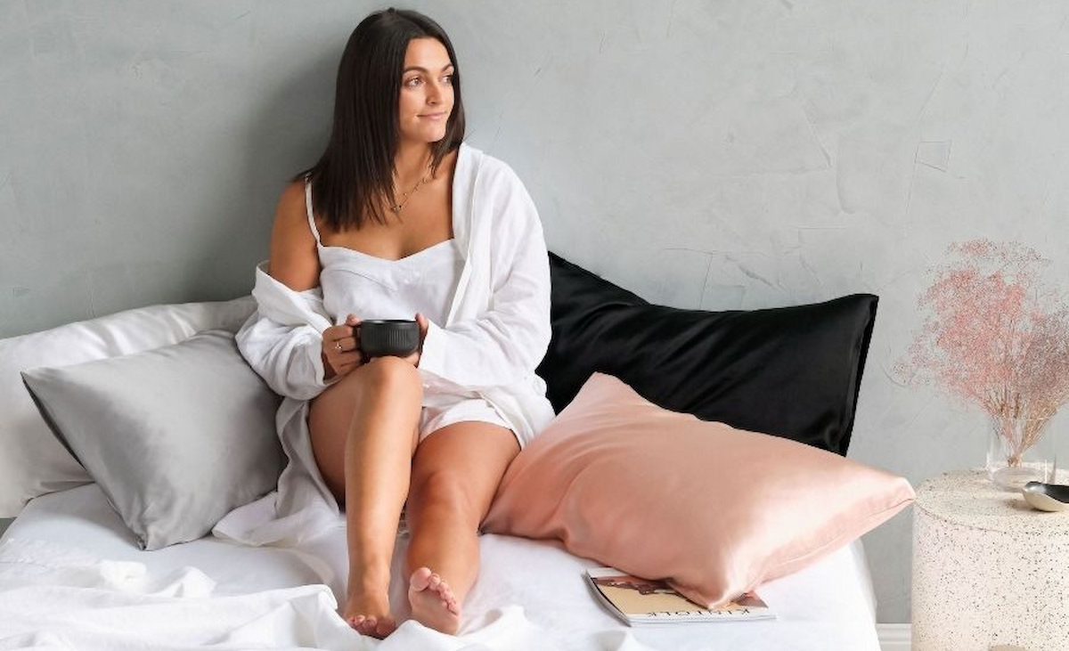 Pillowcase Materials Decoded: The Best Options for a Good Night’s Sleep | Coffee & Content