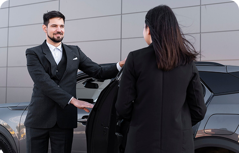 Luxury Airport Transfer Singapore – Elevating Every Journey with Tranxferme
