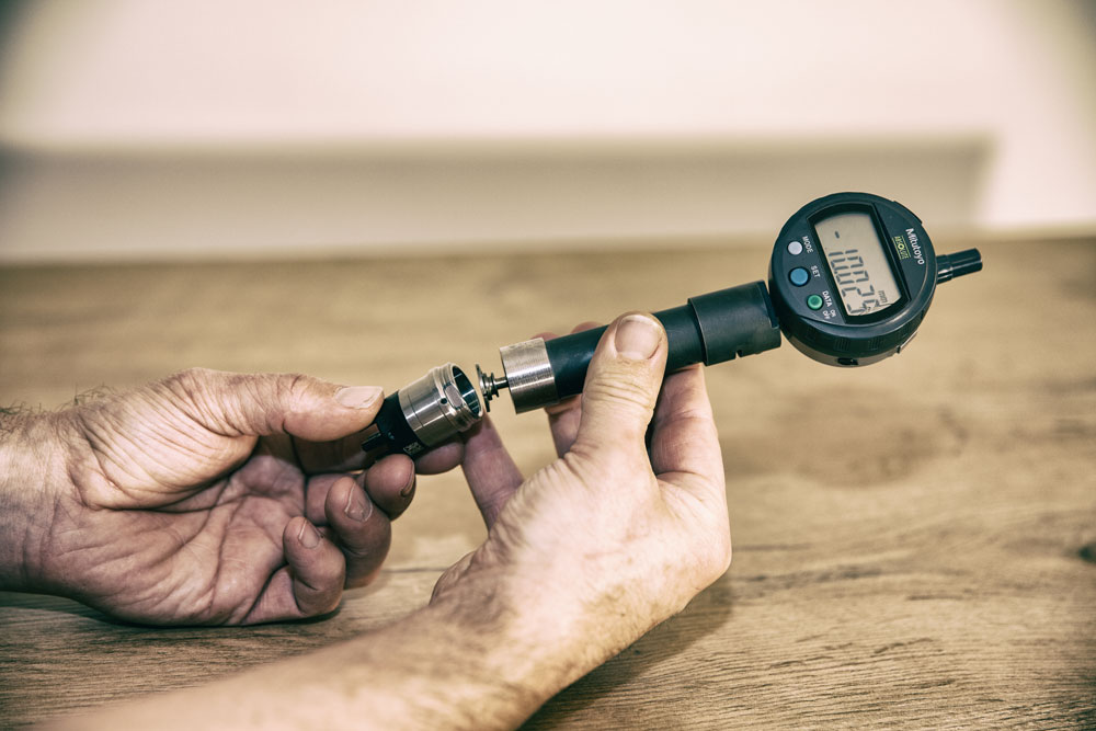 How to Choose the Best Cummins Injectors for Your Diesel Build – BBI Injectors Direct