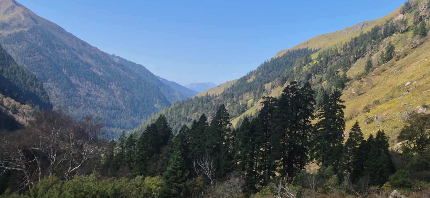 Yuvashakti - Your Friends In The Mountains | Trekking & Adventure