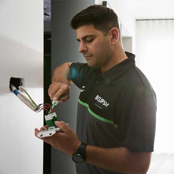 Clipsal 56 Series: Market-Leading Industrial Switchgear - Editors Top