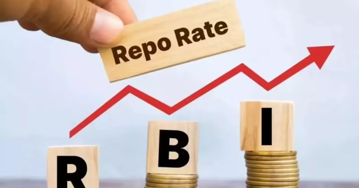 What is the difference between repo rate and reverse repo rate in India?