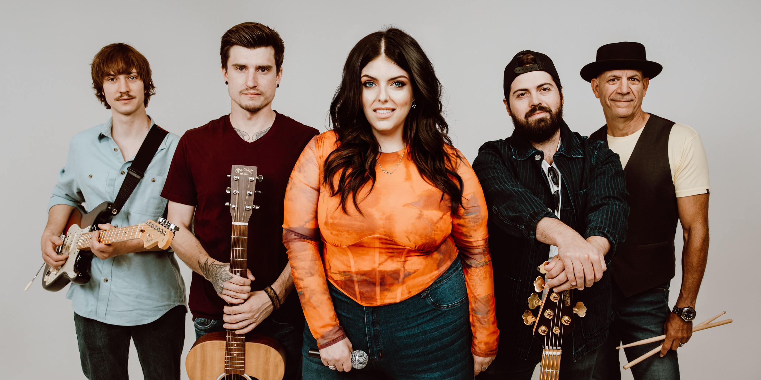 Book A Show | Robyn Ashley