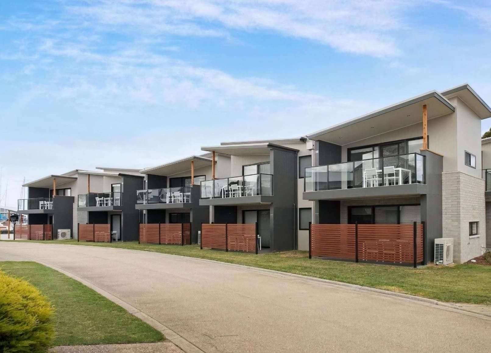 The View - Captains Cove Waterfront - Gippsland Holidays