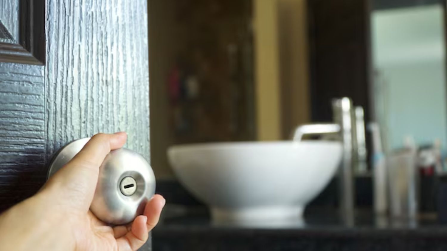 Get Your Bathroom Door Locks & Hardware Products – Gloxy