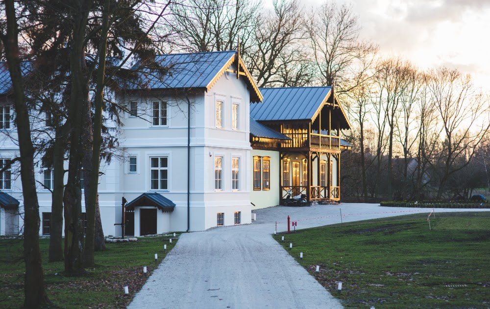 Smart Tips for Navigating the Charlotte Housing Market