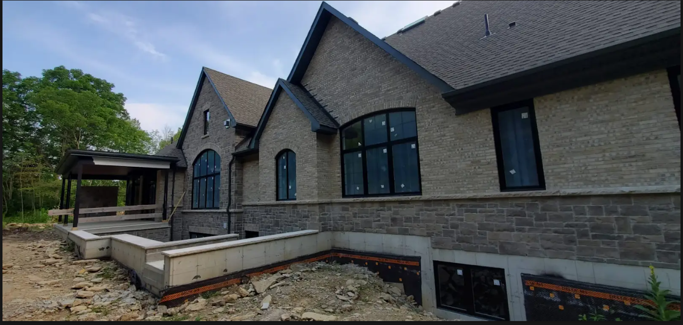 Essential Masonry Services for Exterior Brick Restoration in Toronto: What Homeowners Need to Know