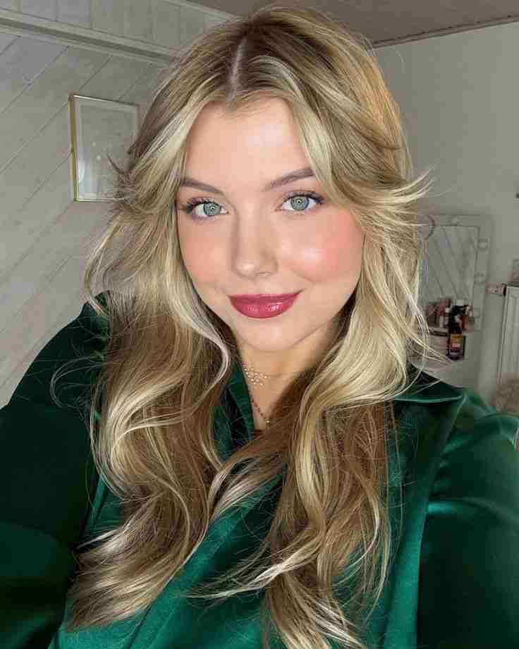 Selina Jane Profile Picture