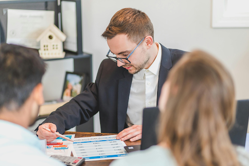 Confused About Buying Your First Home in Arizona? Arizona Experts Who Guide You Step-by-Step
