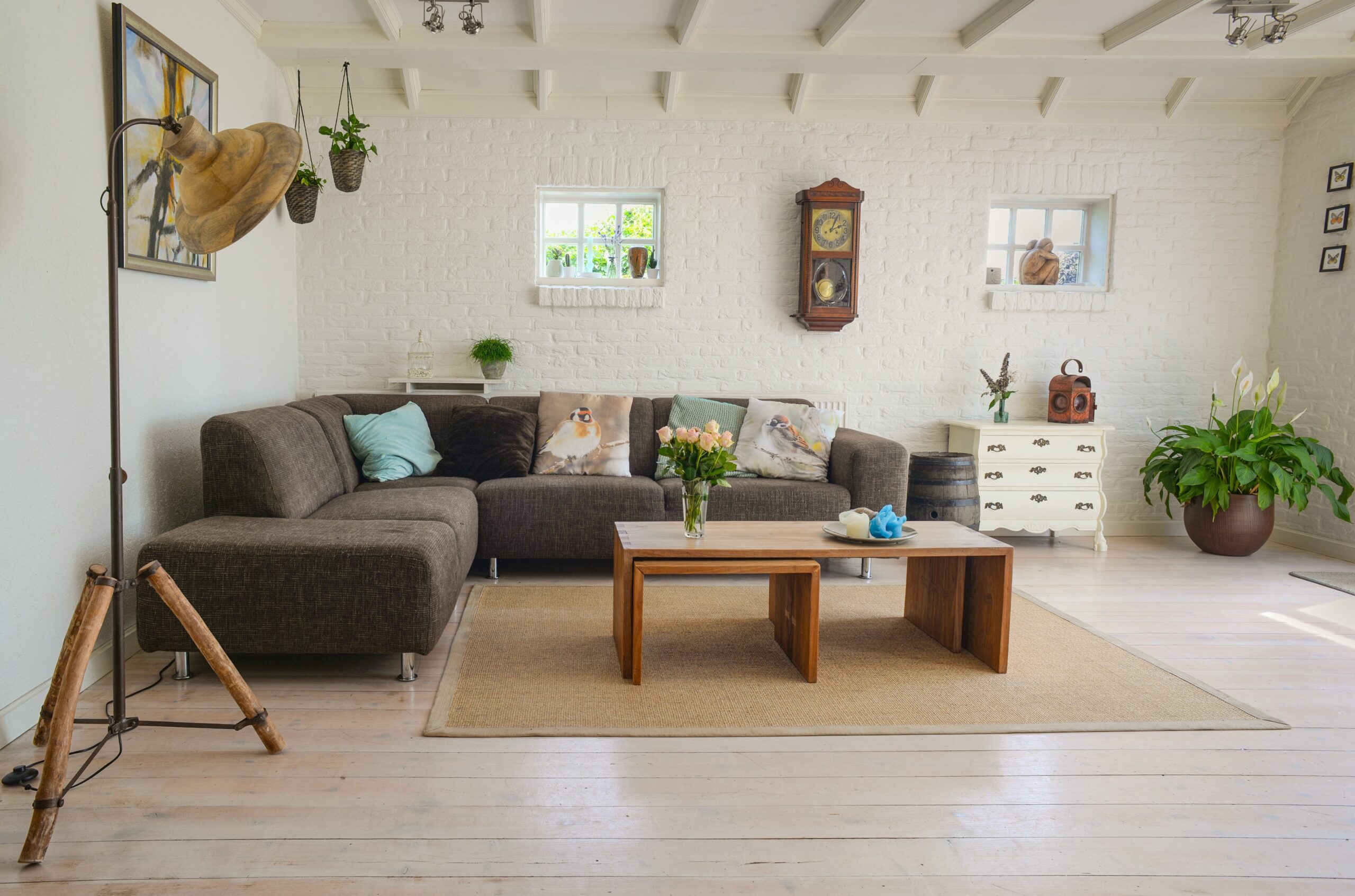 Why Visiting a Furniture Store Helps You Avoid Costly Mistakes